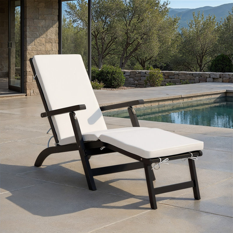 Chaise longue de 56,3 po de longueur avec coussins Barksdale, Cadre noir / coussin beige