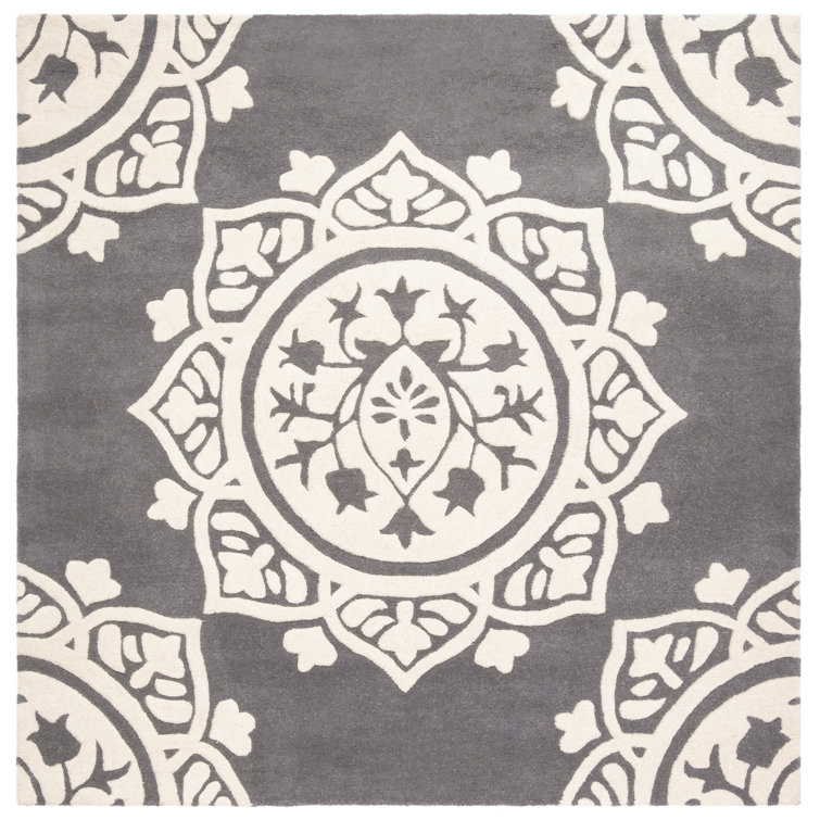 Cruz Hand Tufted Wool Floral Rug