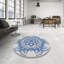 Tapis bleu/blanc cassé tissé à la machine-1202962179