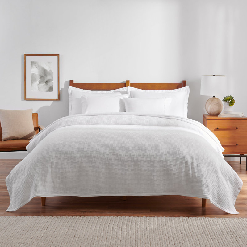 Host & Home 100% Ringspun Cotton Basket Weave Breathable Throw Blanket, King, White