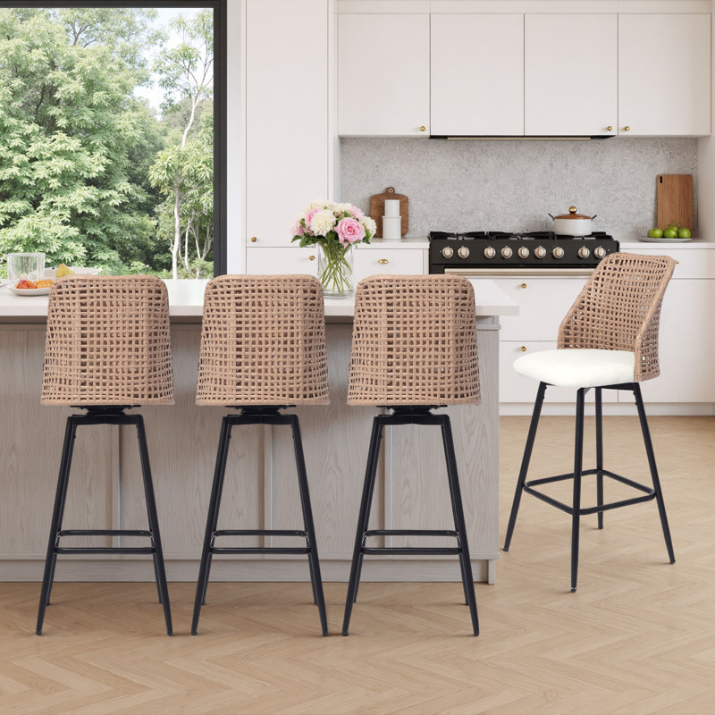 Tabouret de bar pivotant rembourré à dossier plein en rotin beige, Beige