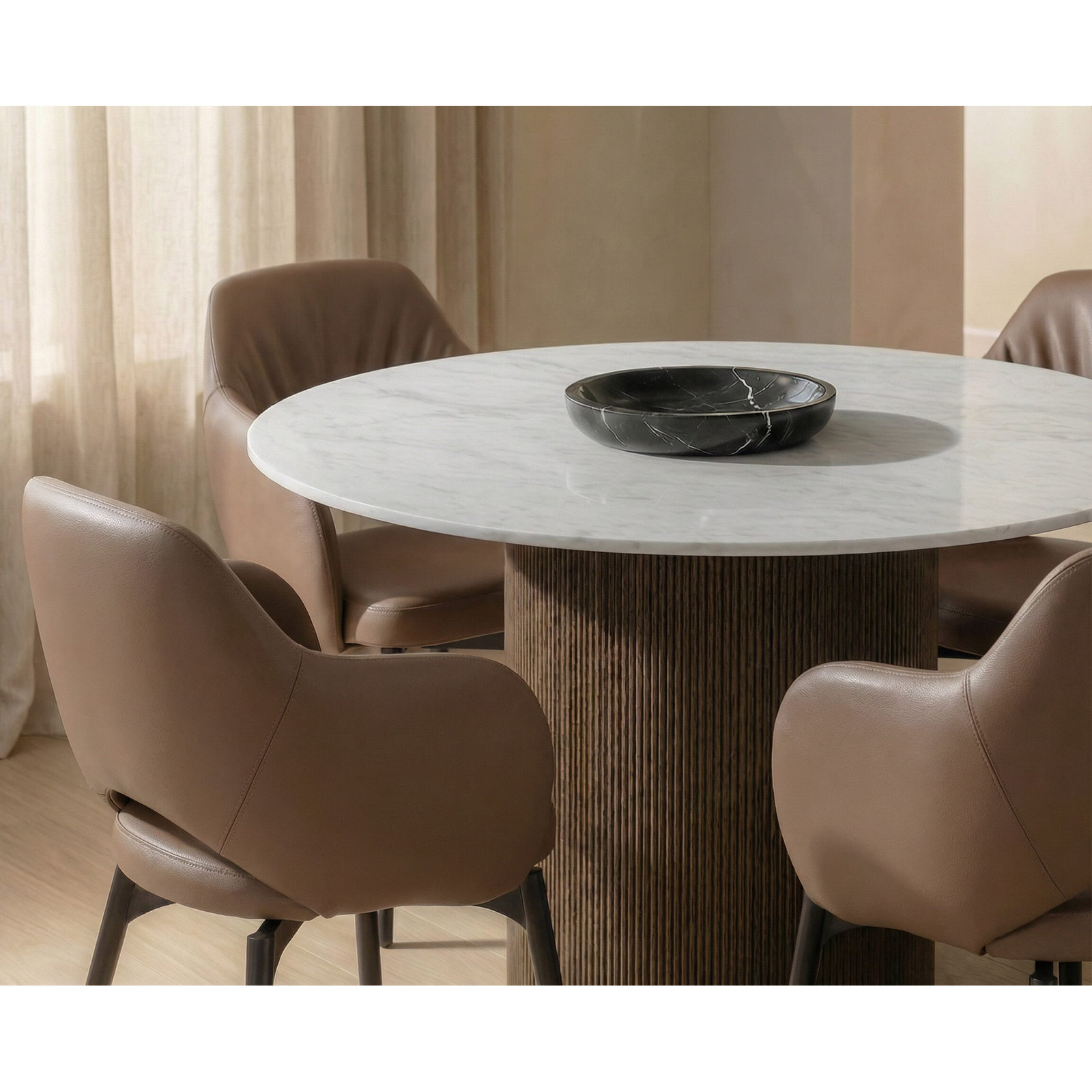 Sinclaire 53.15'' Dining Table, Brown