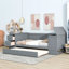 Lit de jour simple avec accoudoirs de rangement, lit gigogne et station de charge, gris-338106635