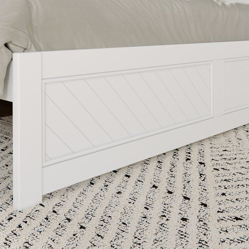  Jeinny Solid Wood Platform Bed with Matching Footboard, White, King