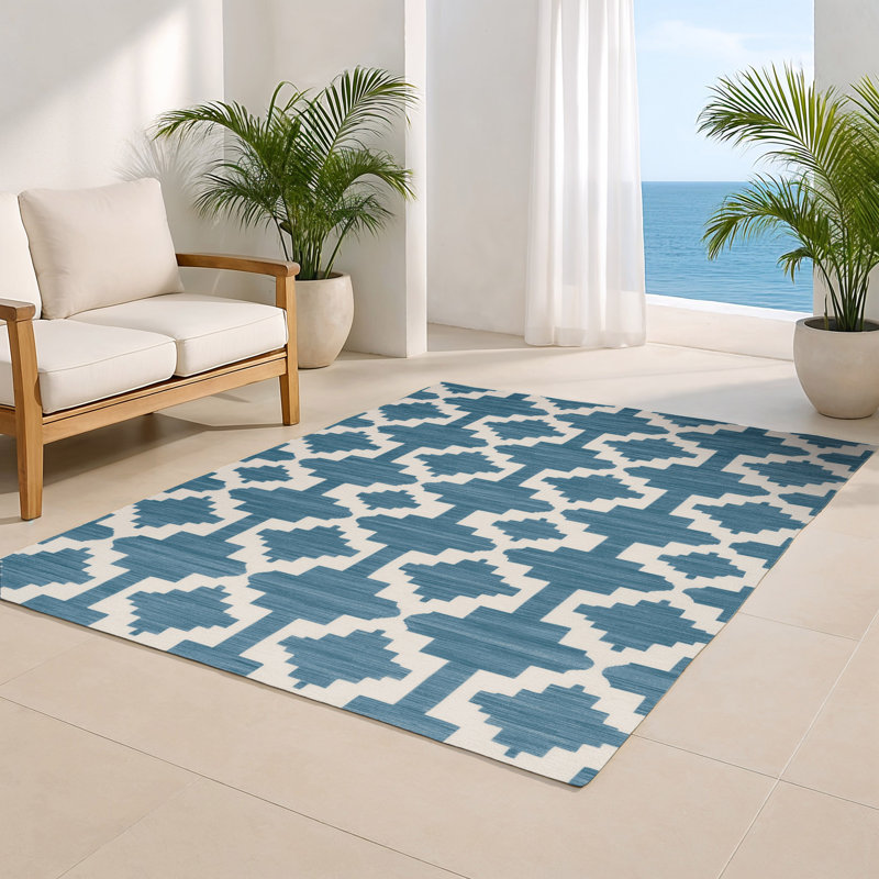 Trellis Blue Indoor and Outdoor Area Rug, Rectangle 2' x 3'
