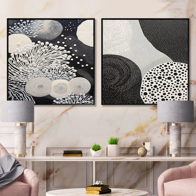 Fleurs de corail gris II - ensemble de 2 collages abstraits carrés, Cadre flottant noir, H 16 po x l 33 po