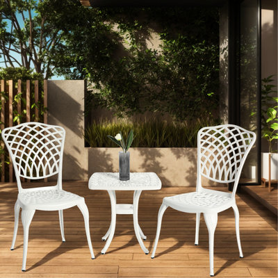 Mobilier de patio extérieur 3 pièces - fonte d'aluminium, 2 chaises et 1 table antirouille de style classique blanc pour patio, cour arrière en aluminium à processus d'assemblage simple, conception de jardin, facile à assembler