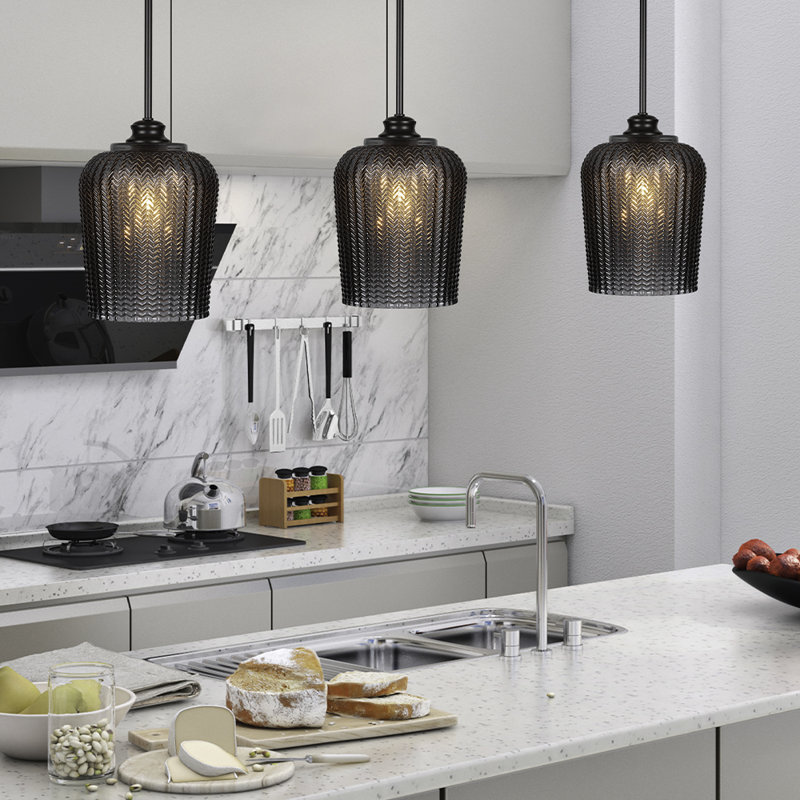 Luminaire suspendu en forme de tige Cordova au fini noir mat avec verre texturé fumé de 9 po