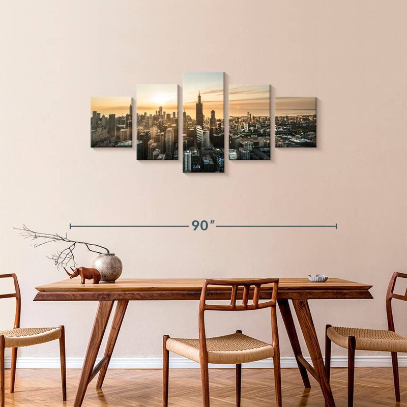 Senne Chicago City, 34" H x 74" W