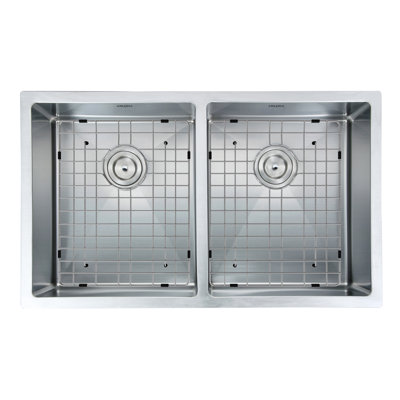 évier de cuisine encastré à double cuves l 28 po x l 18 po x l 50/50 18 po avec grilles et filtre-citerne en acier inoxydable Prestige Series