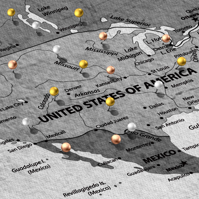 Carte du monde Our Pushures IV, H 32 po x l 48 po