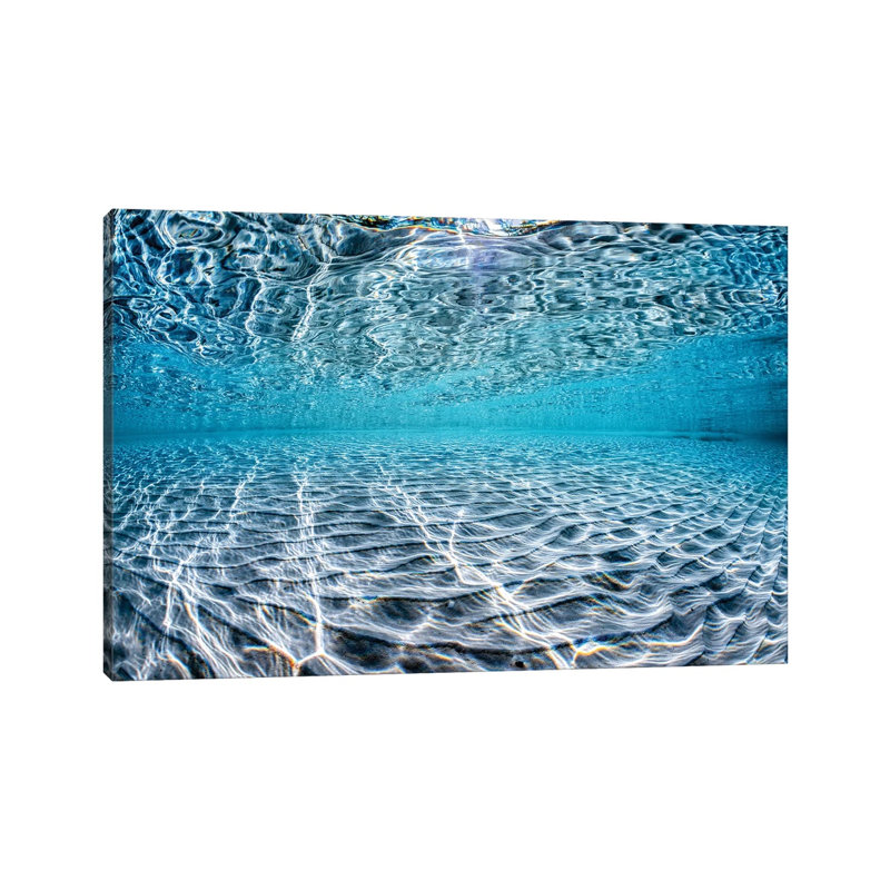 «Lightning Blue Hyams Beach» par Jordan Robins - reproduction de photo, Aucun mat, Toile tendue, H 26 po x l 40 po x 1,5 po