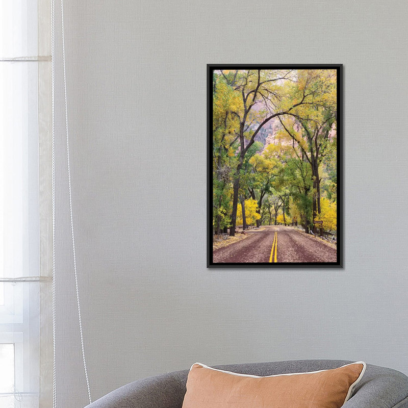 « the grotto stop zion canyon paysages drive », reproduction de photo sur toile, H 26 po x l 18 po x P 1,5 po, Pas de tapis
