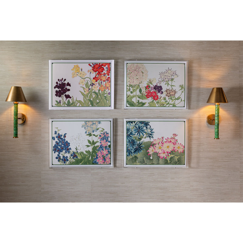 Jade 1 - Light Wallchiere