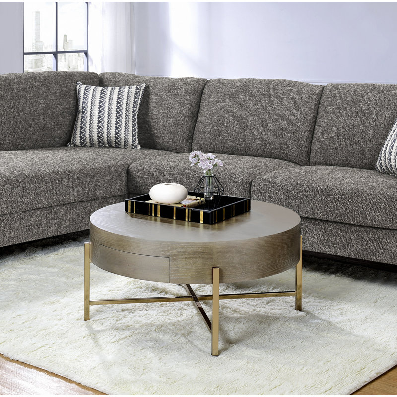 Table basse brun clair et champagne