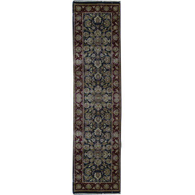 Hand Woven Wool Floral Area Rug