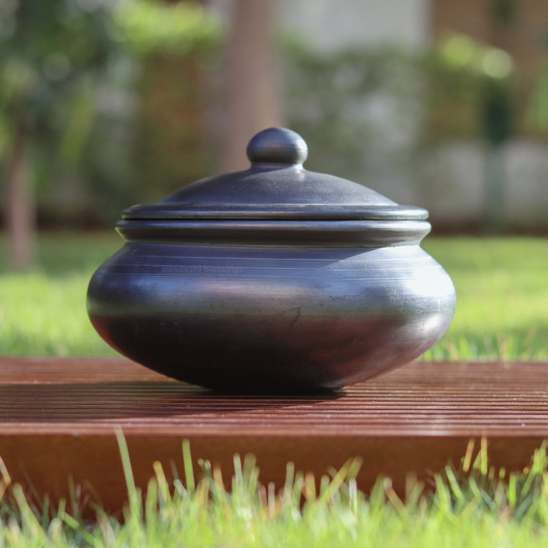 Premium Unglazed Clay Curd Pot | Earthen Dahi Handi  | Terracota Yogurt Pot | Clay Handi For Serving With Lid, 1.3l, Black