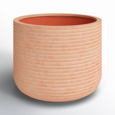 Norah 23" Pot Planter