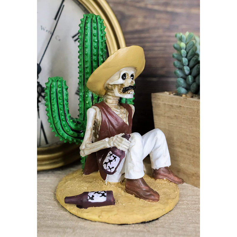 Figurine Demerrick Ebros El Borracho