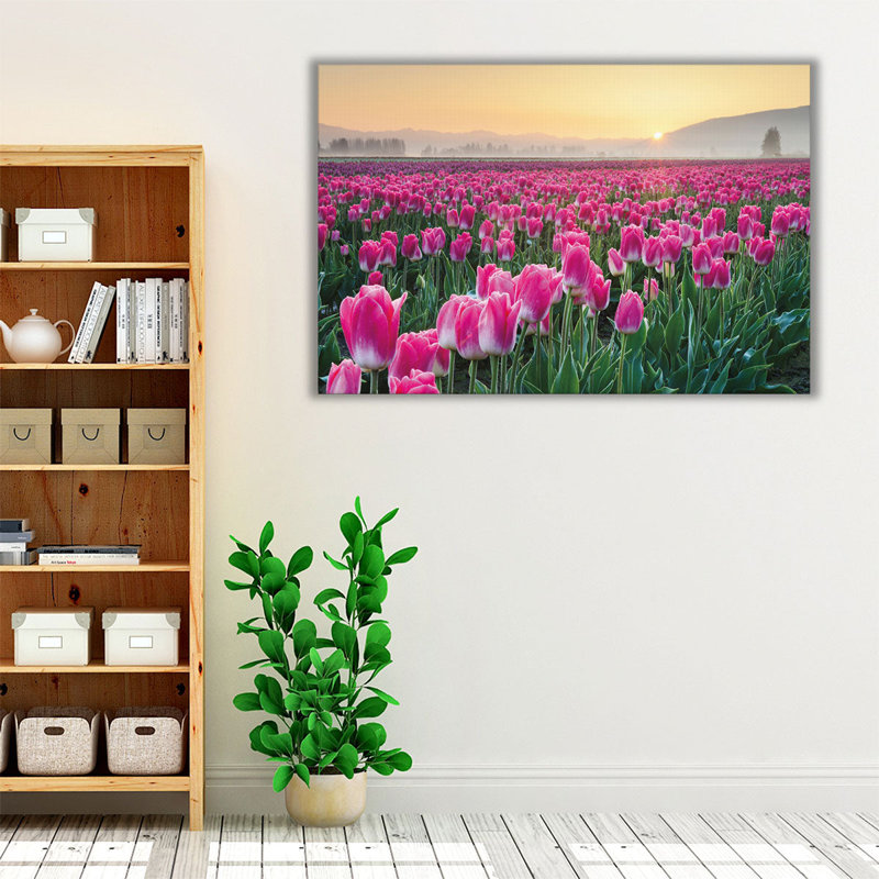 Skagit Valley Tulips I - reproduction d'art sur toile, H 20 po x l 30 po