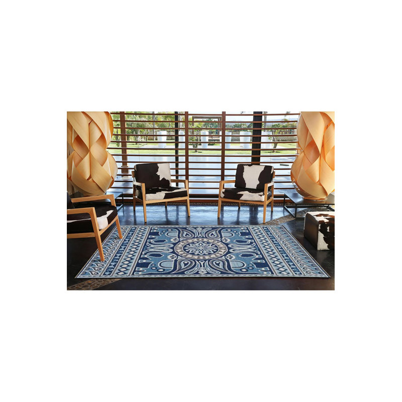 Tapis bleu délavé à motif décoratif traditionnel, Sous-tapis carré 3 pi 3 po inclus