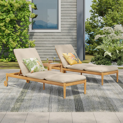 Chaise longue d'extérieur avec roulettes Riviera, structure en bois d'acacia (ensemble de 2)