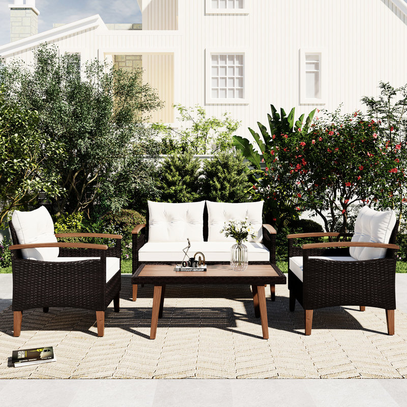 4 extérieurs: PE, table en bois, coussins beiges, pieds réglables, matériaux imperméables, housse de table