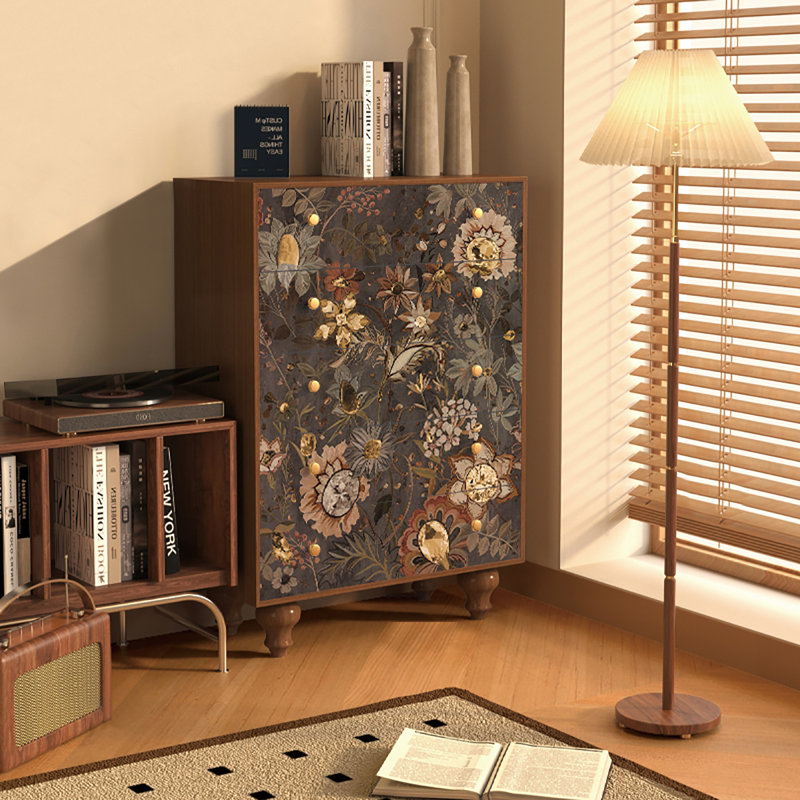 Armoire de rangement rétro