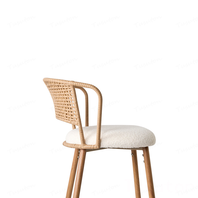 Ensemble de 2 tabourets de bar avec dossier en rotin, tabourets de comptoir rembourrés, tabourets de bar avec pieds en métal, tabourets de bar Boho pour îlot de cuisine, salle à manger (crème)