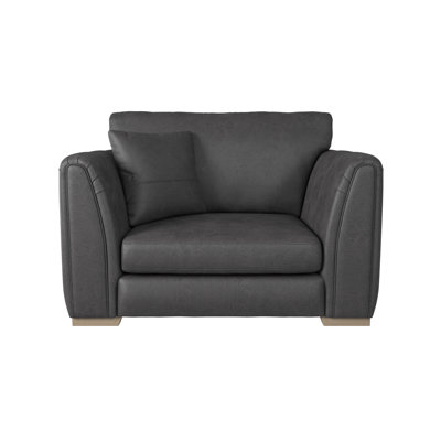 Bablu 134 Wide Tufted Armchair