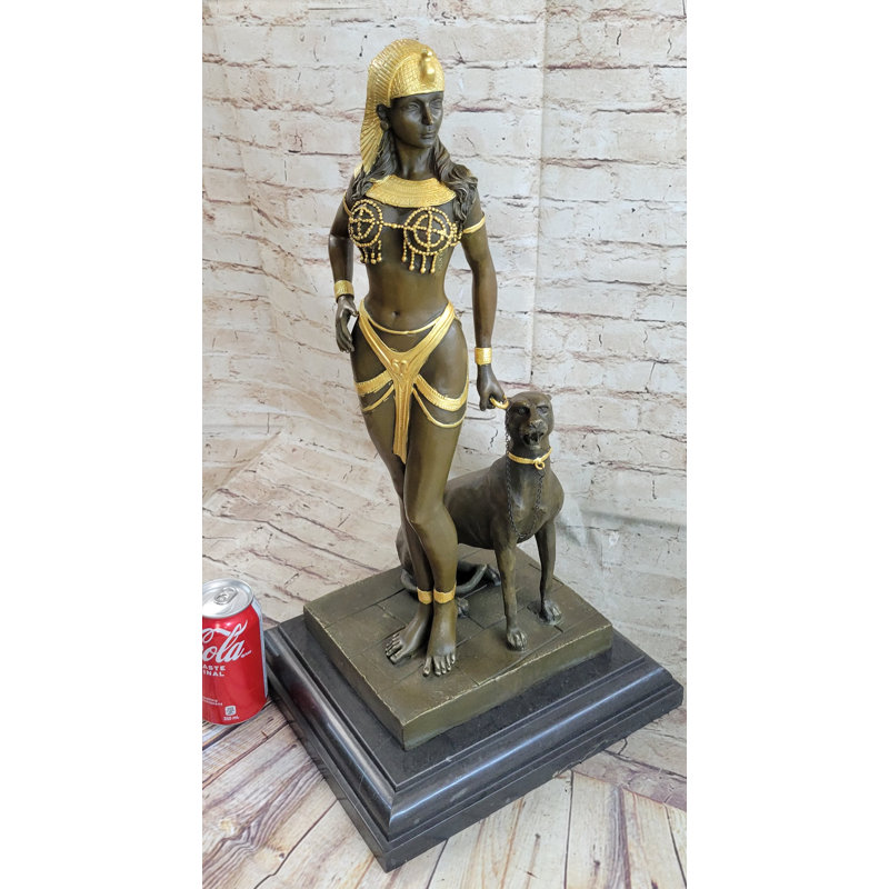 Figurines et sculptures
