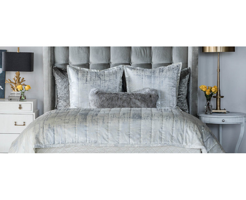 Moderne Quilted Blanket, Ivory