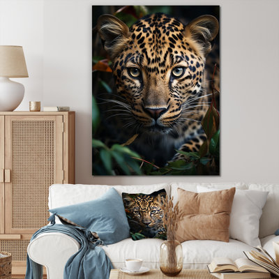 Leighlynn " Cheetah Portrait Silent Stalk V "