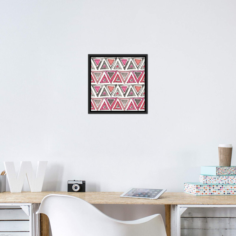 Art sur motif d’accents chic, H 18 po x l 18 po x P 1,5 po, Toile avec cadre noir patiné