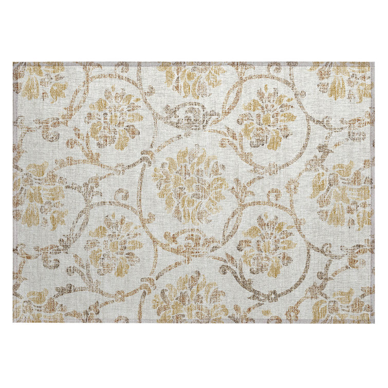 Sokaina Washable Floral Indoor / Outdoor Rug