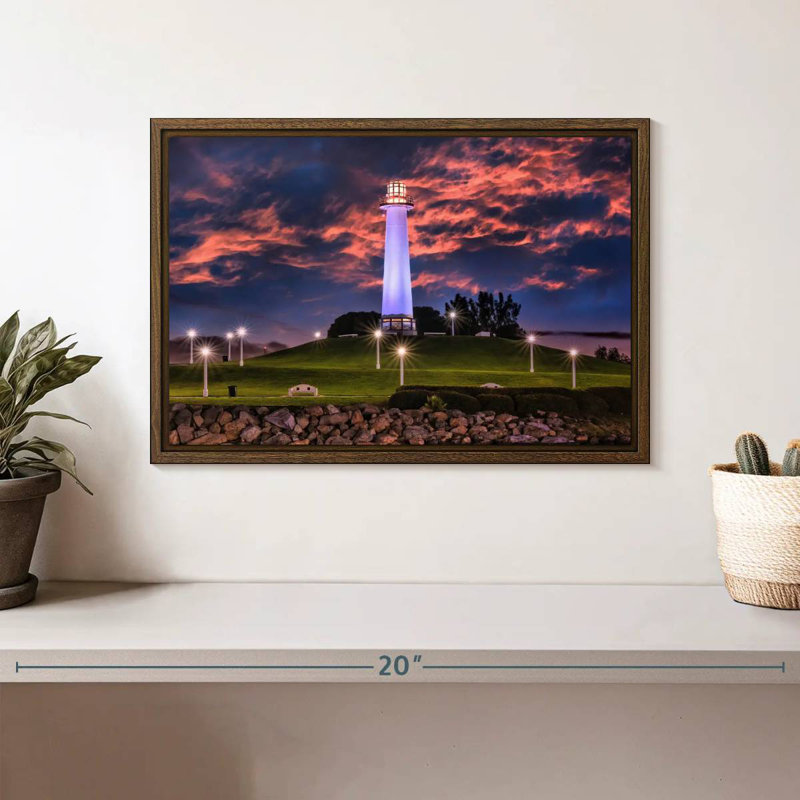 Phare de Long Beach, 13 po x 9 po, Cadre flottant noyer
