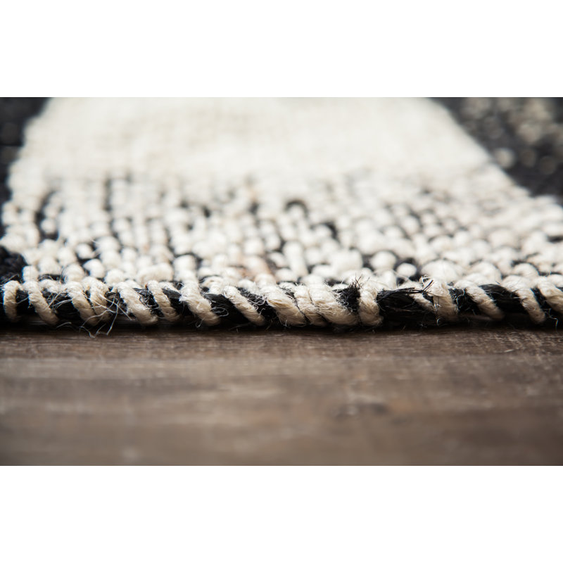 Tapis noir / ivoire en jute tissé à la main Zinia, Rectangle 5 pi x 7 pi