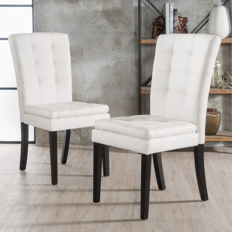 Chaise d'appoint en tissu rembourré Moorcroft, Beige