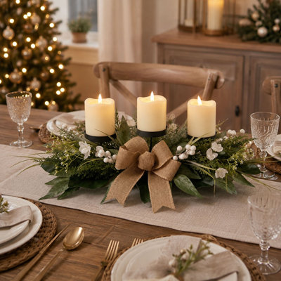 Centre de table de style campagnard avec magnolia et nœud en toile de jute Farmhouse