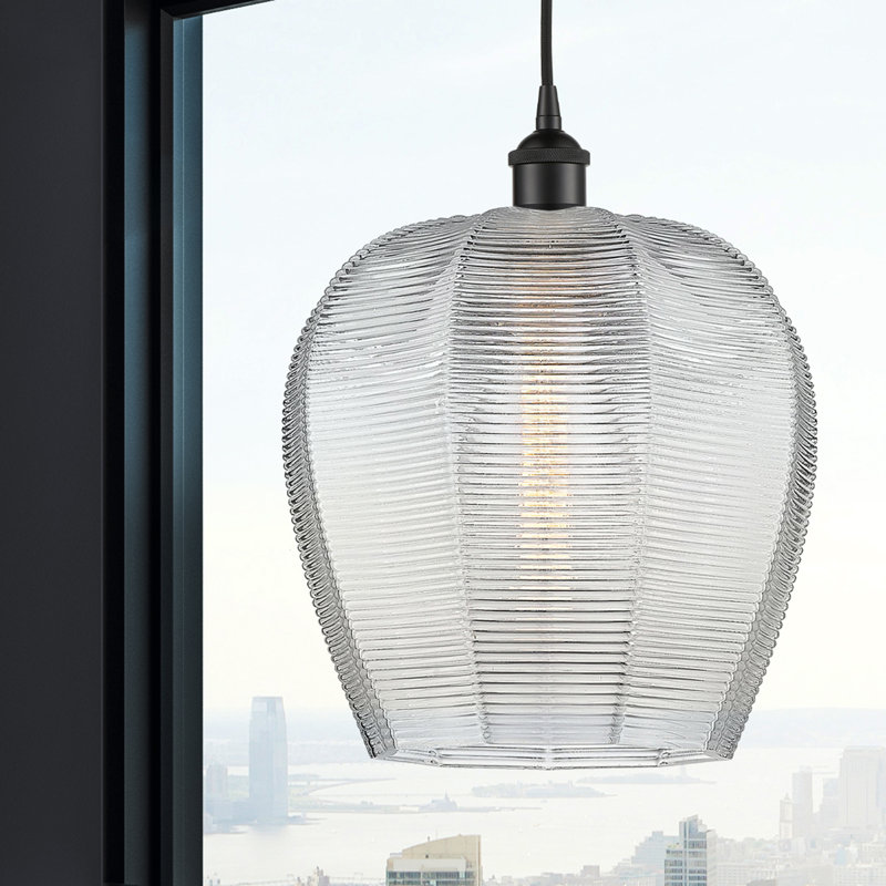Luminaire suspendu simple à 1 lumière Laneika, H 15,13 po x l 11,75 po x P 11,75 po, Transparent, Noir mat