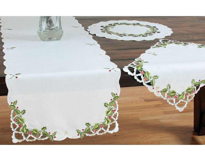 Chemin de table christmas Sandefur, L 34 po x l 16 po