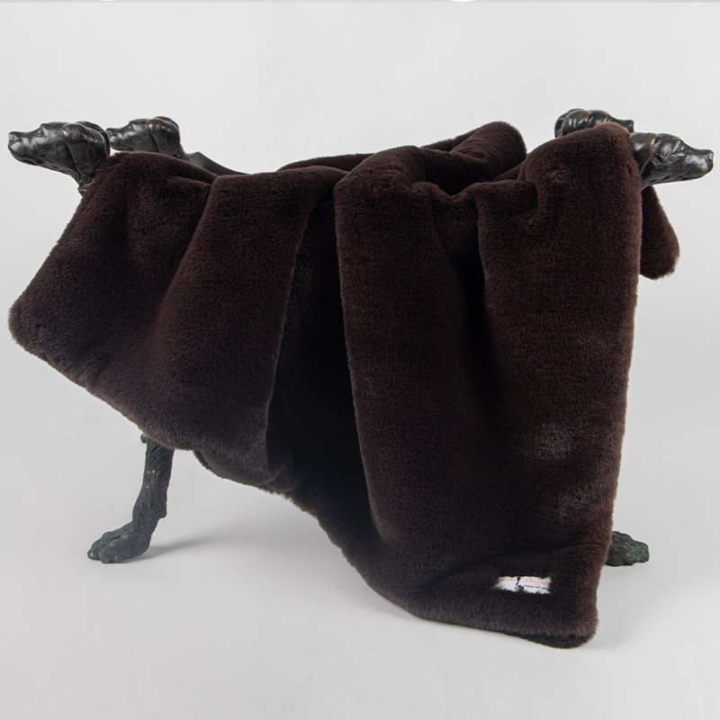 Couverture en polyester pour chien Divine Plus, 59 po x 59 po, Espresso