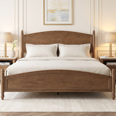 Lit à baldaquin traditionnel Legacy King Size en bois massif avec tête de lit à panneaux arqués et pieds tournés, chêne