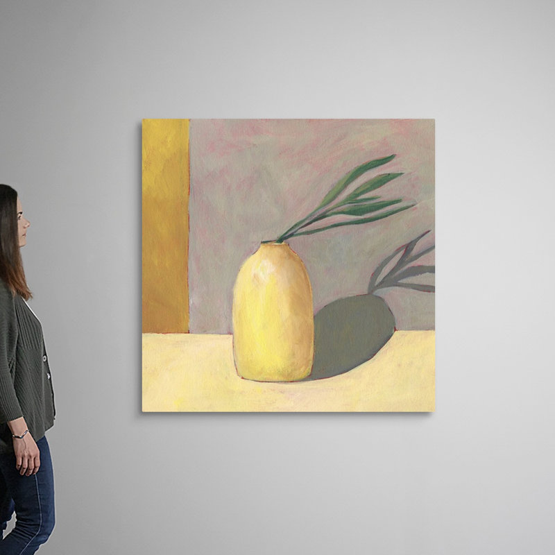 «Yellow Vase I», art mural sur toile, Toile tendue, H 48 po x l 48 po