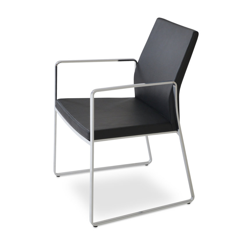 Chaise avec accoudoirs Pasha, Noir, Similicuir noir