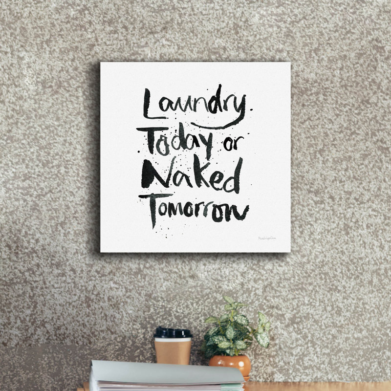 "Epic Graffiti" Laundry Day 3 "par Mercedes Lopez, art mural sur toile Charro, H 18 po x l 18 po x P 0,75 po