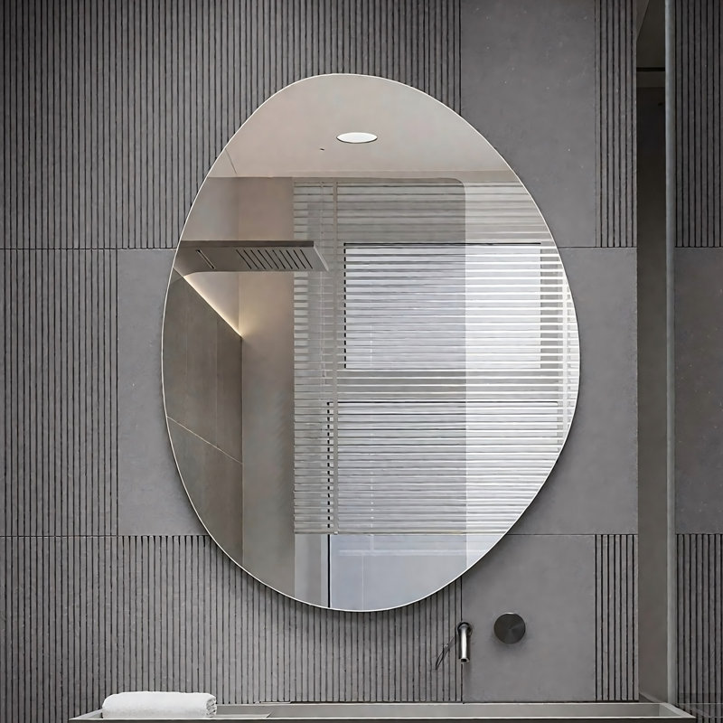 Miroir mural asymétrique pour salle de bain