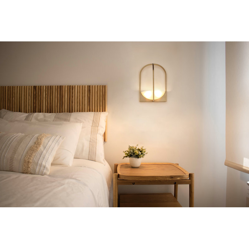 Hoyet Steel Half Moon, Modern Gold
