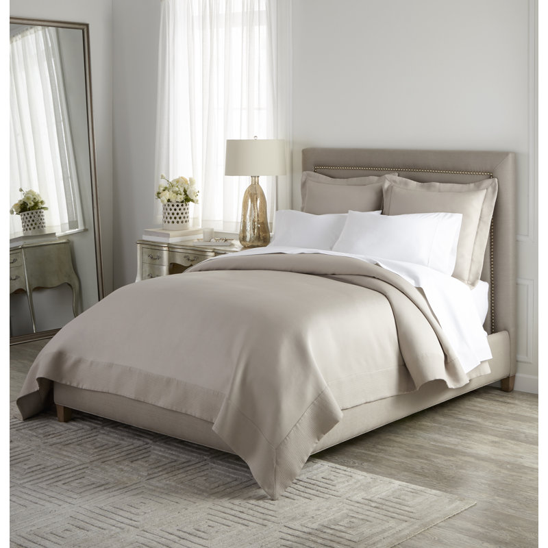 Angelina Matelassé Coverlet, Queen Coverlet, Platinum