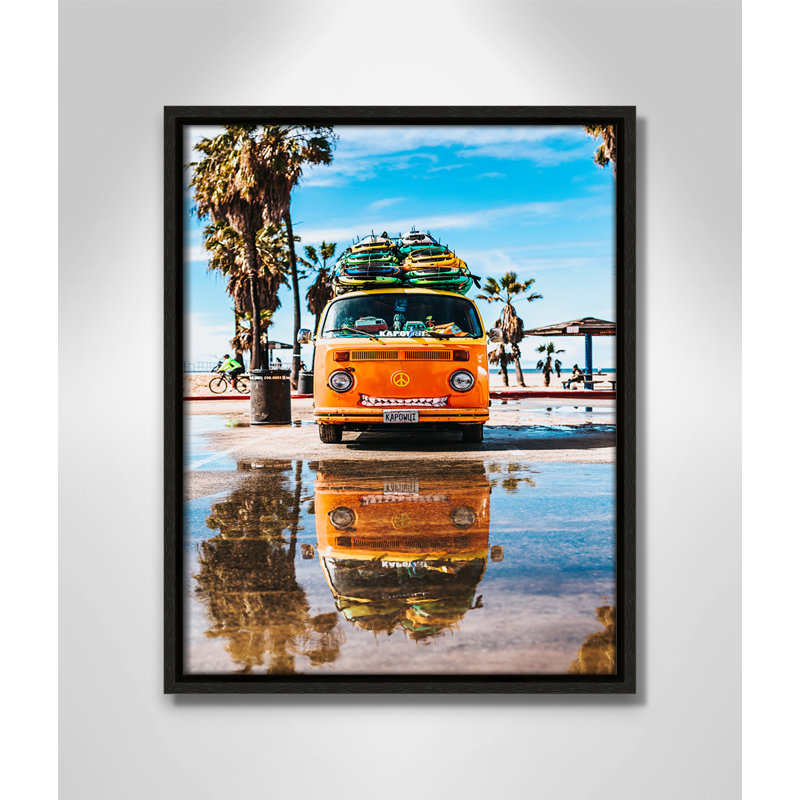 «Coastal Cruiser» par Tyler Nix, Pas de tapis, H 15,5 po x l 12,5 po x P 2 po, Cadre flottant espresso